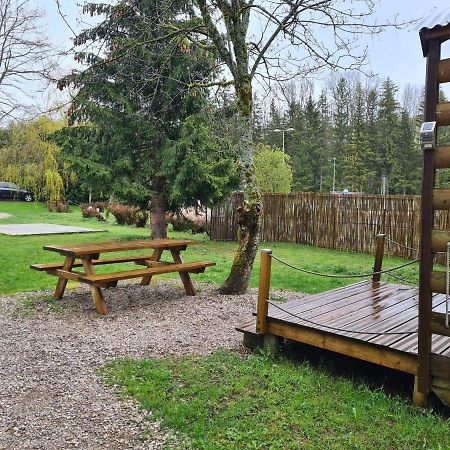 Roulottes Gites - Auberge De La Riviere Foncine-le-Haut المظهر الخارجي الصورة