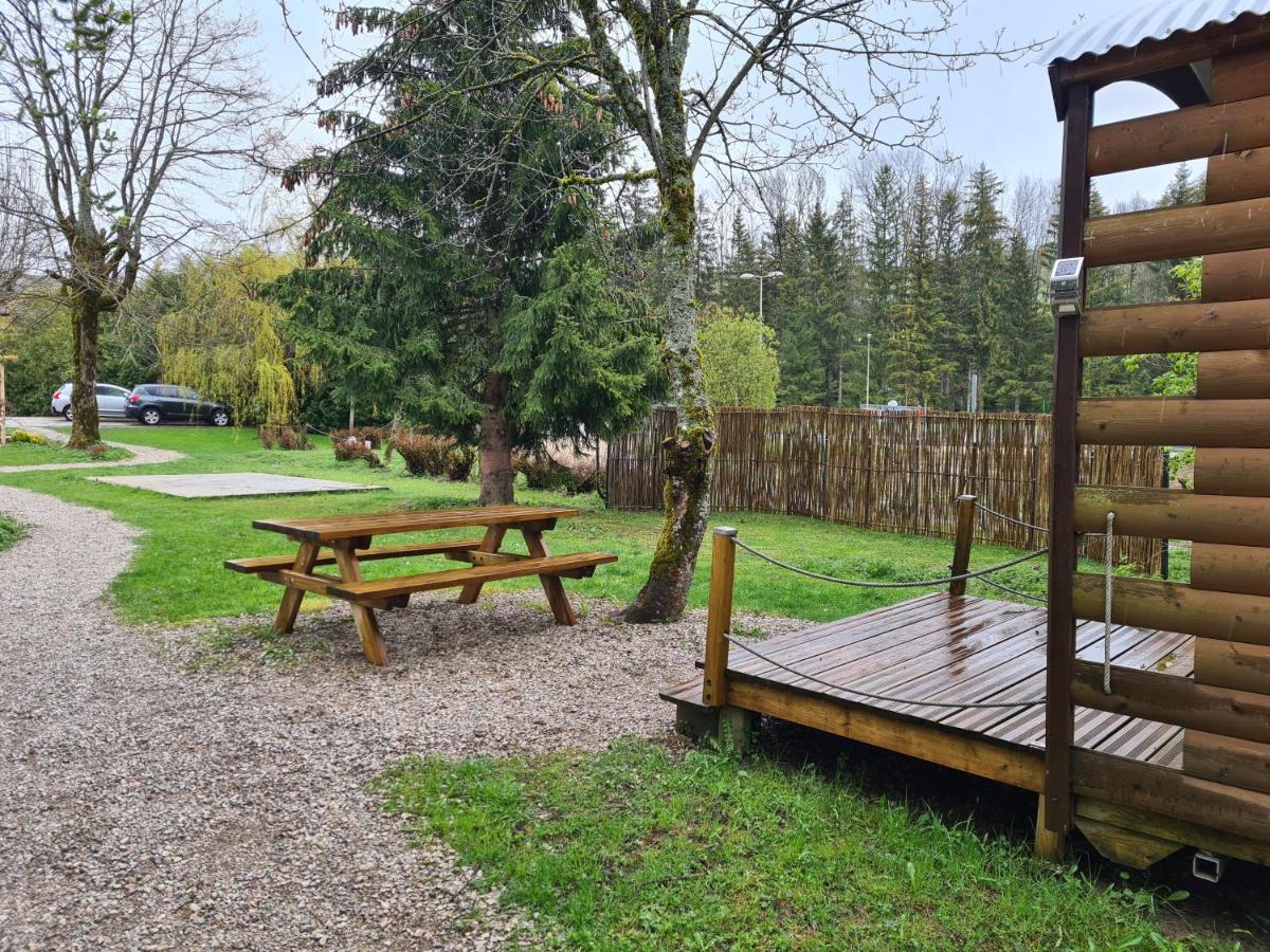 Roulottes Gites - Auberge De La Riviere Foncine-le-Haut المظهر الخارجي الصورة